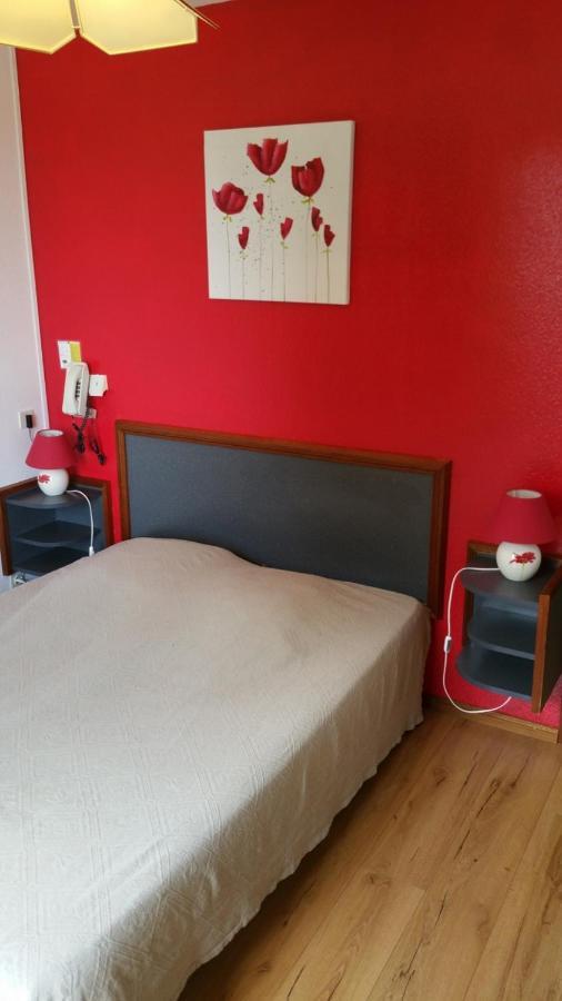 Hotel Le Magiot à Montliot-et-Courcelles Extérieur photo